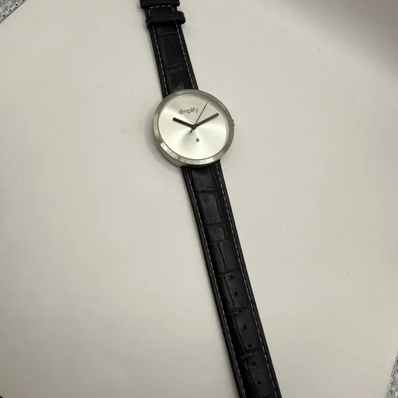 Simplify Black Band Unisex 1000 Series Silver Steel Case Watch (New Battery) - Picture 10 of 11